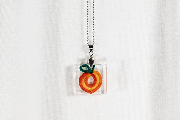 SQUARE PENDANT ORANGE