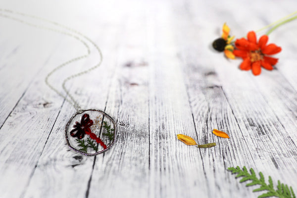 PENDANTS FRAME VARIOUS