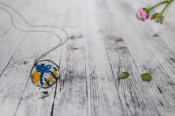 PENDANTS FRAME VARIOUS