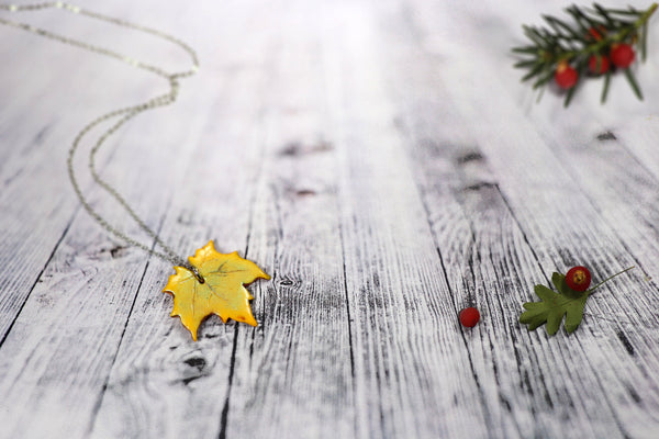 PENDANTS AUTUMN LEAF VARIOUS