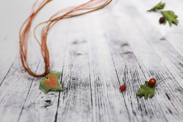 PENDANTS AUTUMN LEAF VARIOUS