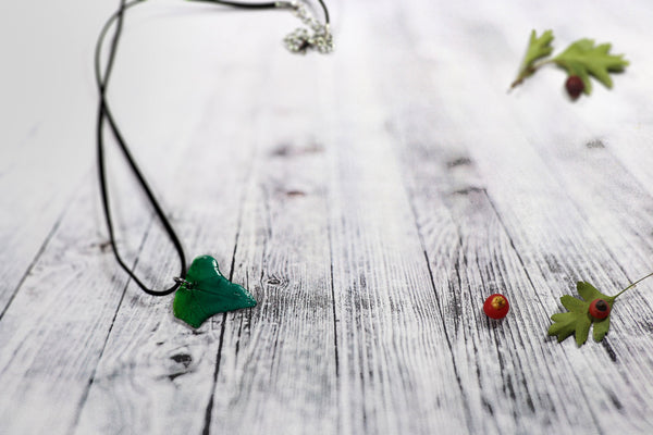 PENDANTS AUTUMN LEAF VARIOUS