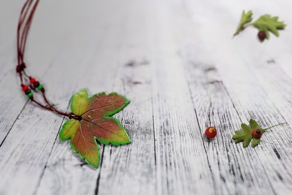 PENDANTS AUTUMN LEAF VARIOUS