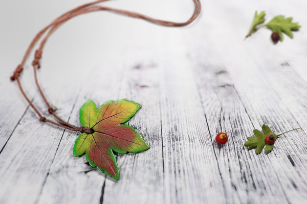 PENDANTS AUTUMN LEAF VARIOUS