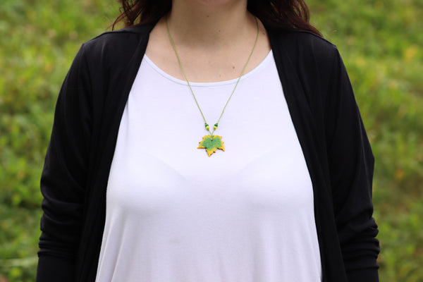 PENDANTS AUTUMN LEAF VARIOUS