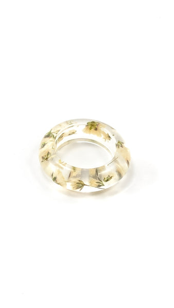 RINGS with flowers in resin