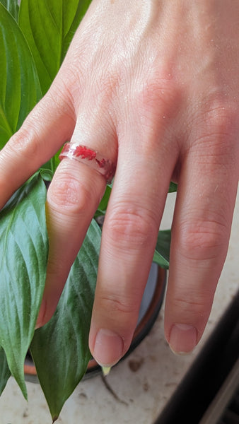 RINGS with flowers in resin