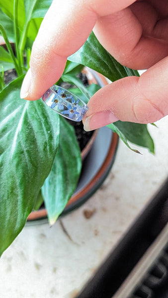 RINGS with flowers in resin