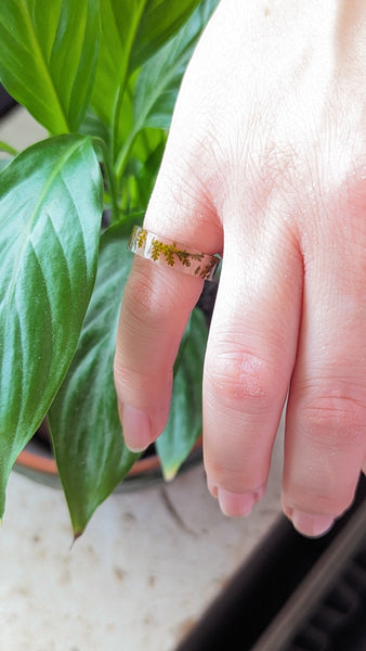 RINGS with flowers in resin
