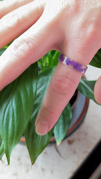 RINGS with flowers in resin