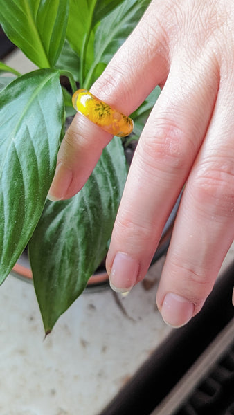 RINGS with flowers in resin