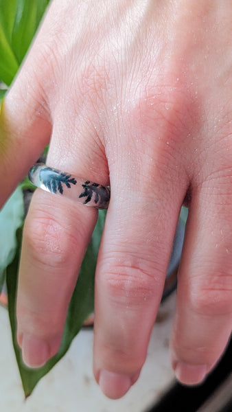 RINGS with flowers in resin