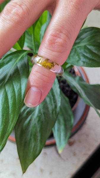 RINGS with flowers in resin