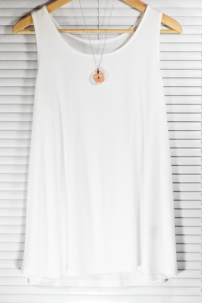 APRICOT ORANGE BUTTERFLY PENDANT IN THE SHAPE OF LACE