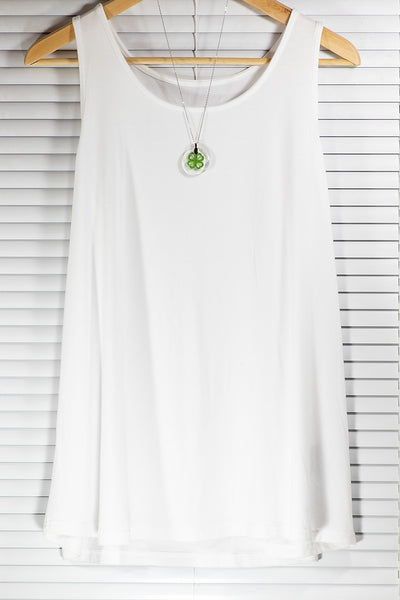 ROUND FOUR LEAF CLOVER PENDANT