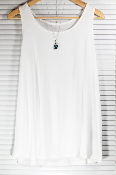 OVAL BUTTERFLY PENDANT