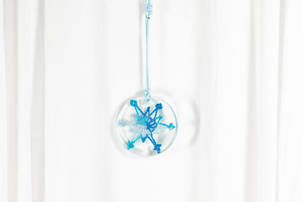BLUE ROUND PENDANT CROCHETED SNOWFLAKE