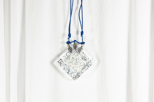 SQUARE PENDANT WHITE SNOWFLAKE WITH GLITTERS