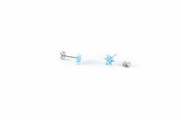 FIXED SNOWFLAKE EARRINGS DIFFERENT
