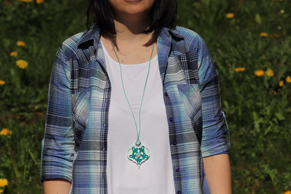 BAROQUE PENDANT GREEN STAR