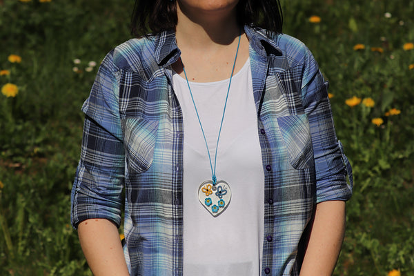 YELLOW AND BLUE BUTTERFLY PENDANT ON FORGET-ME-NOT FLOWERS