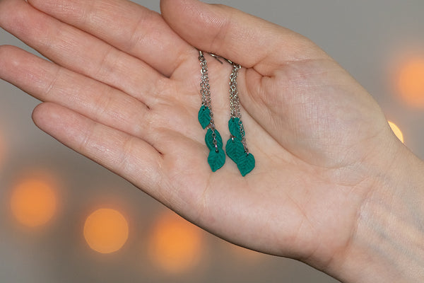 DANGLING EARRINGS 3 LEAVES VARIOUS