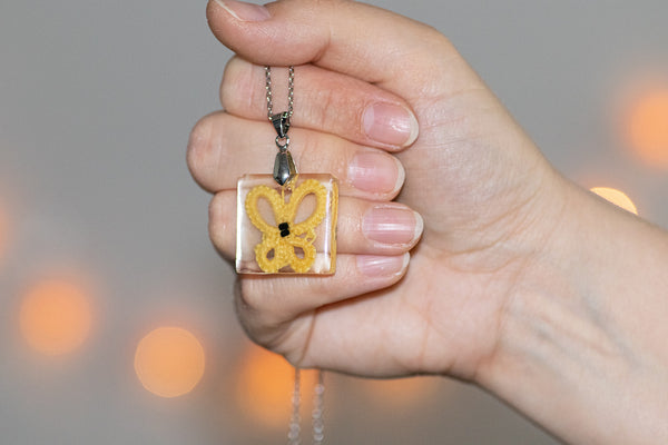 SQUARE PENDANT YELLOW BUTTERFLY
