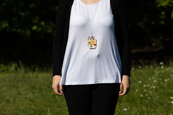 AUTUMN PENDANT YELLOW MAPLE LEAF