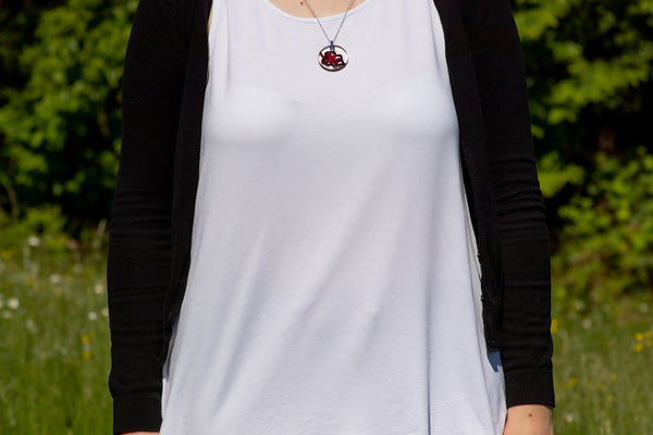 OAK LEAF PENDANT IN DIFFERENT COLORS