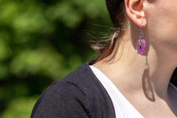 OVAL BUTTERFLY EARRINGS IN DIFFERENT COLORS