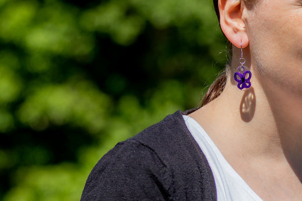 OVAL BUTTERFLY EARRINGS IN DIFFERENT COLORS