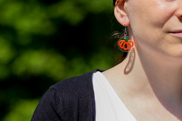 ORANGE PUMPKIN ROUND EARRINGS