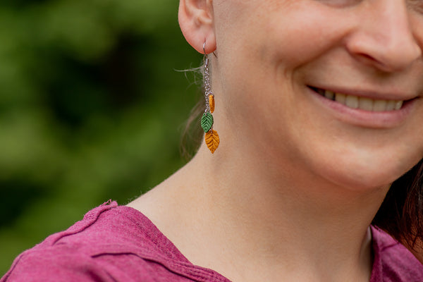 DANGLING EARRINGS 3 LEAVES VARIOUS