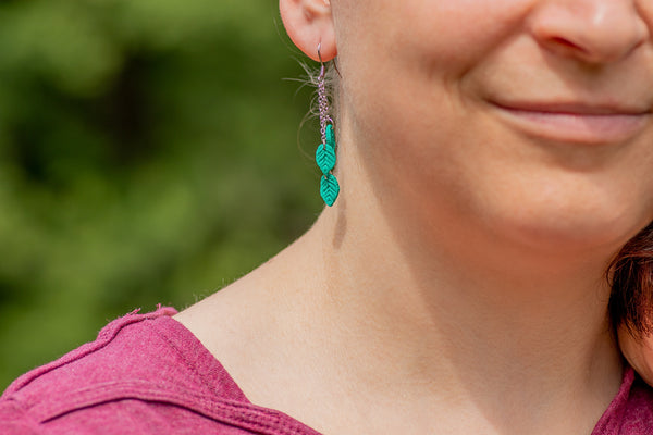 DANGLING EARRINGS 3 LEAVES VARIOUS