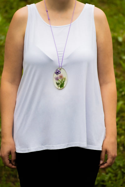 OVAL PENDANT PURPLE BUTTERFLY WITH PURPLE FLOWER