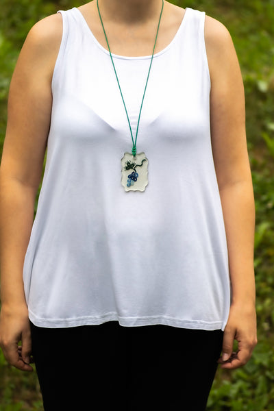 GRAPE PENDANT
