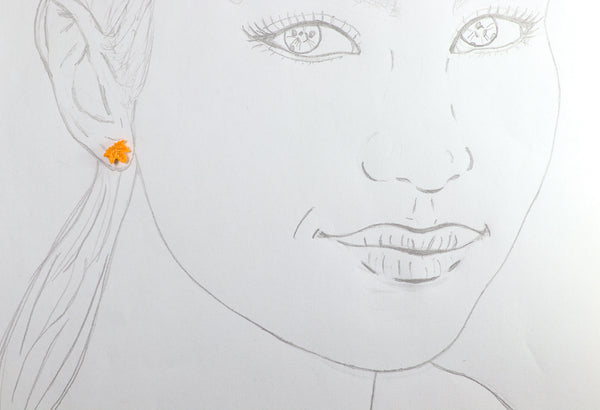 FIXED MINI MAPLE LEAF EARRINGS IN DIFFERENT COLORS