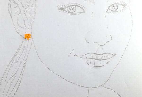 FIXED EARRINGS MEDIUM LARGE MAPLE LEAF DIFFERENT COLORS