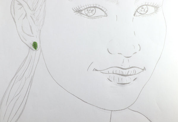 FIXED MINI LEAF EARRINGS IN DIFFERENT COLORS