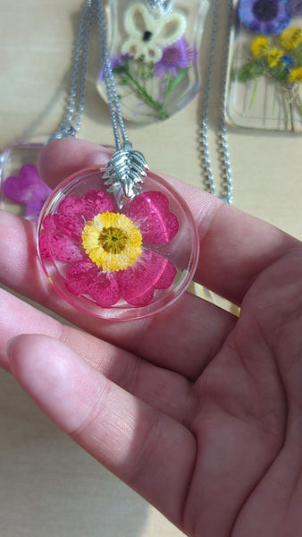 PENDANTS FORMS OF NATURE VARIOUS