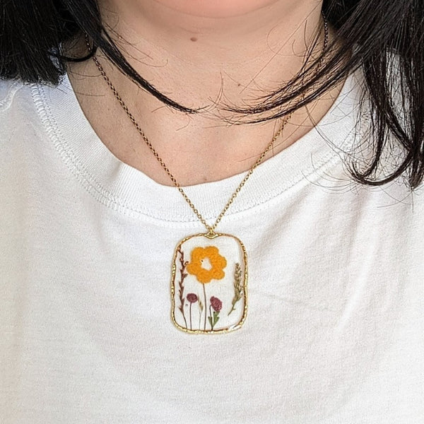 PENDANTS FRAME VARIOUS