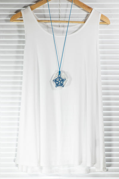 BLUE STAR PENDANT WITH GLITTERS